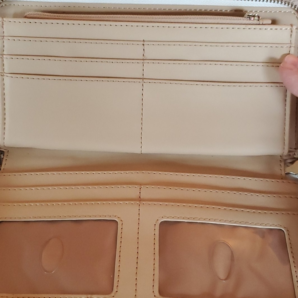 Guess wallet - Picture 4 of 7